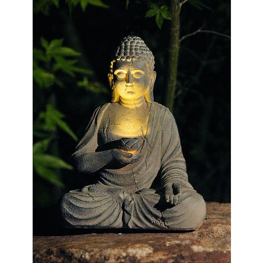 Solar-Buddha aus Kunstharz, Dekoration für den Außenbereich.